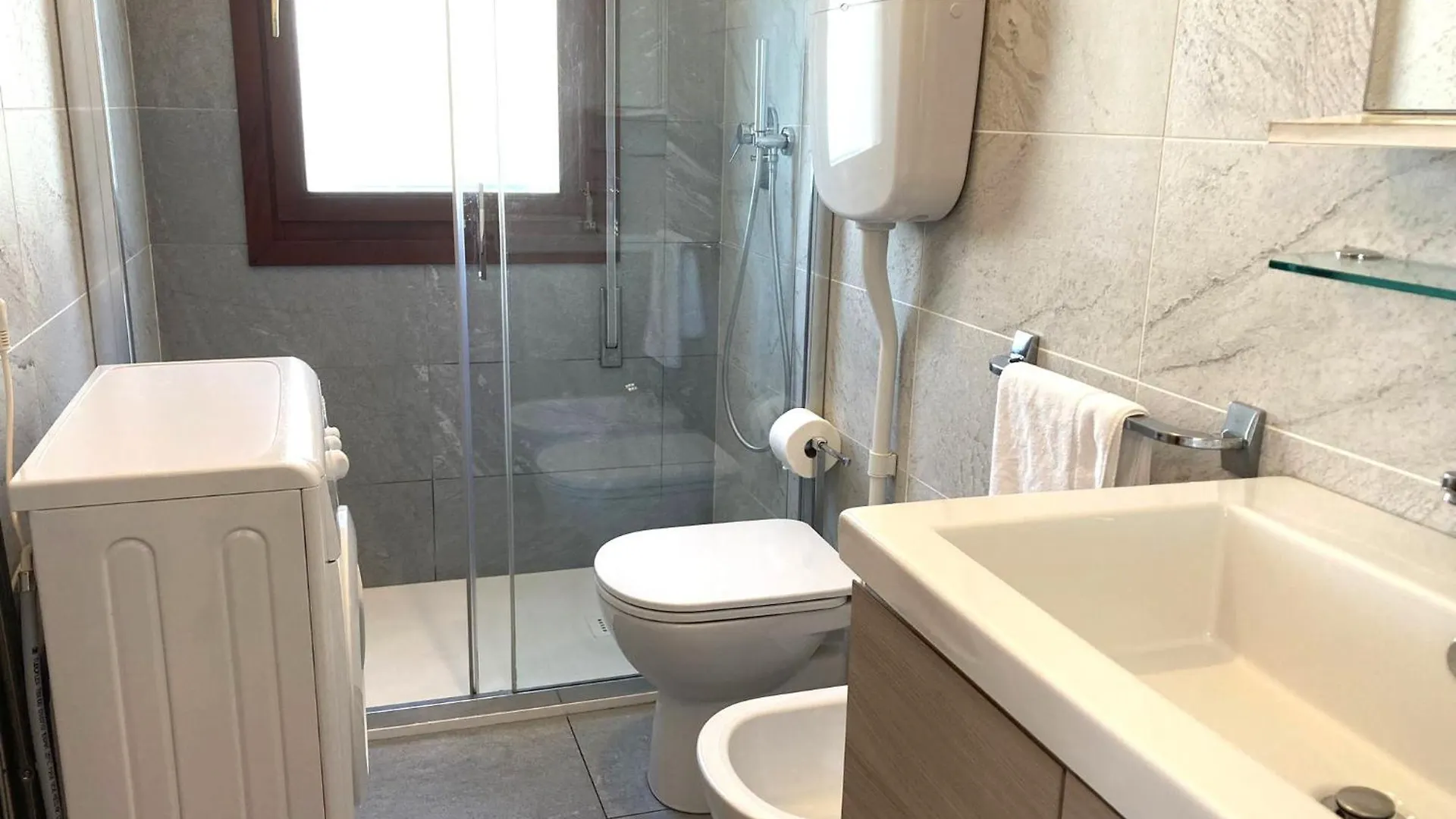 Bilocali Casa De Lazzari - Piazza Brescia - Adria Holiday Jesolo - Family Apartments 0*, Lido di Jesolo Itália
